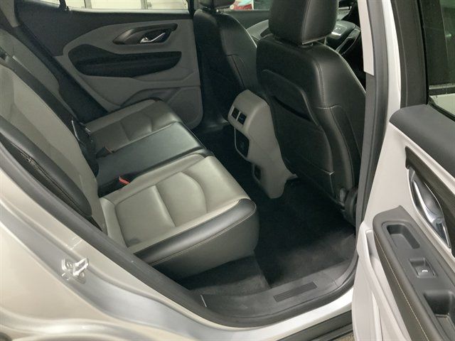 Used 2020 GMC Terrain SLT w/ Preferred Package AWD/4WD image 17
