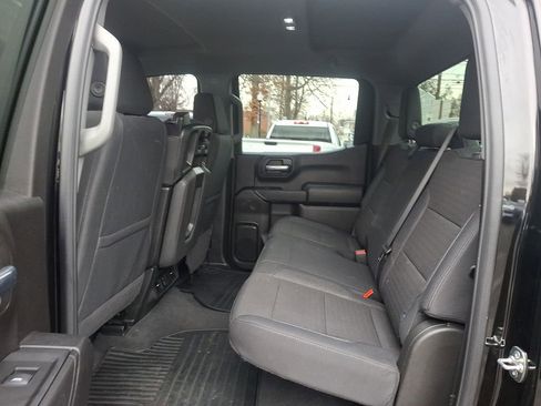 Certified 2025 Chevrolet Silverado 1500 Custom image 11