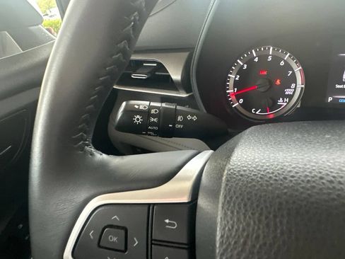 Used 2022 Toyota Highlander LE AWD/4WD image 27