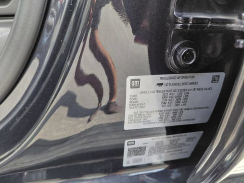 Used 2024 GMC Sierra 1500 Denali AWD/4WD image 34