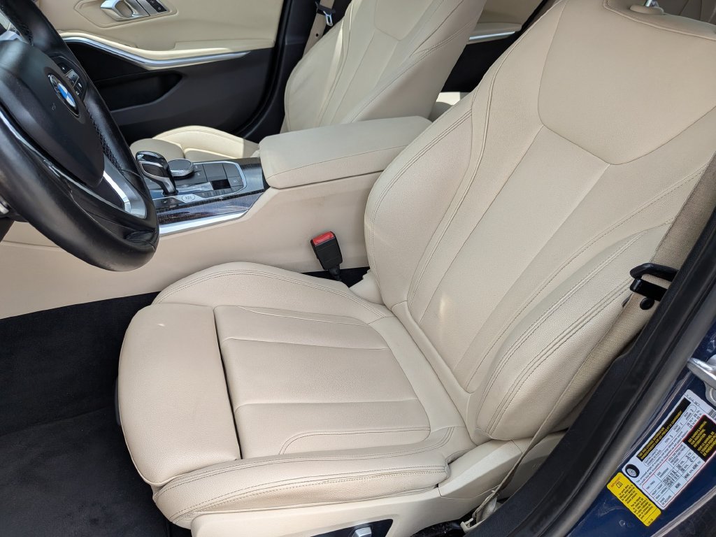 Used 2021 BMW 330i Sedan w/ Convenience Package RWD image 11