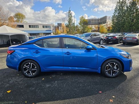 New 2025 Nissan Sentra SV w/ All-Weather Package image 4