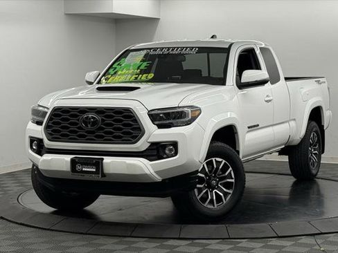 Certified 2023 Toyota Tacoma TRD Sport image 2