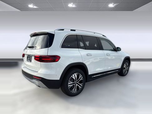 New 2026 Mercedes-Benz GLB 250 image 6