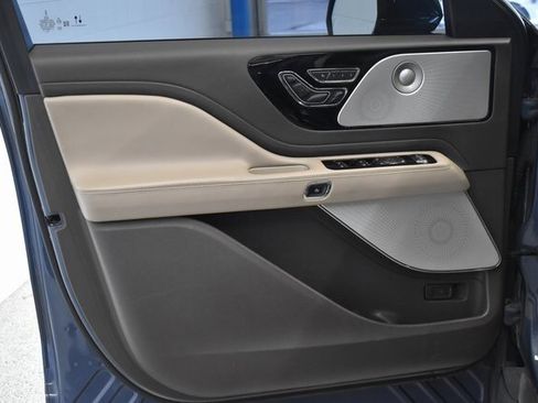 Used 2021 Lincoln Aviator Reserve w/ Equipment Group 202A image 22