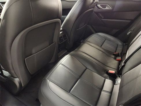 Used 2026 Land Rover Range Rover Velar Dynamic SE image 27