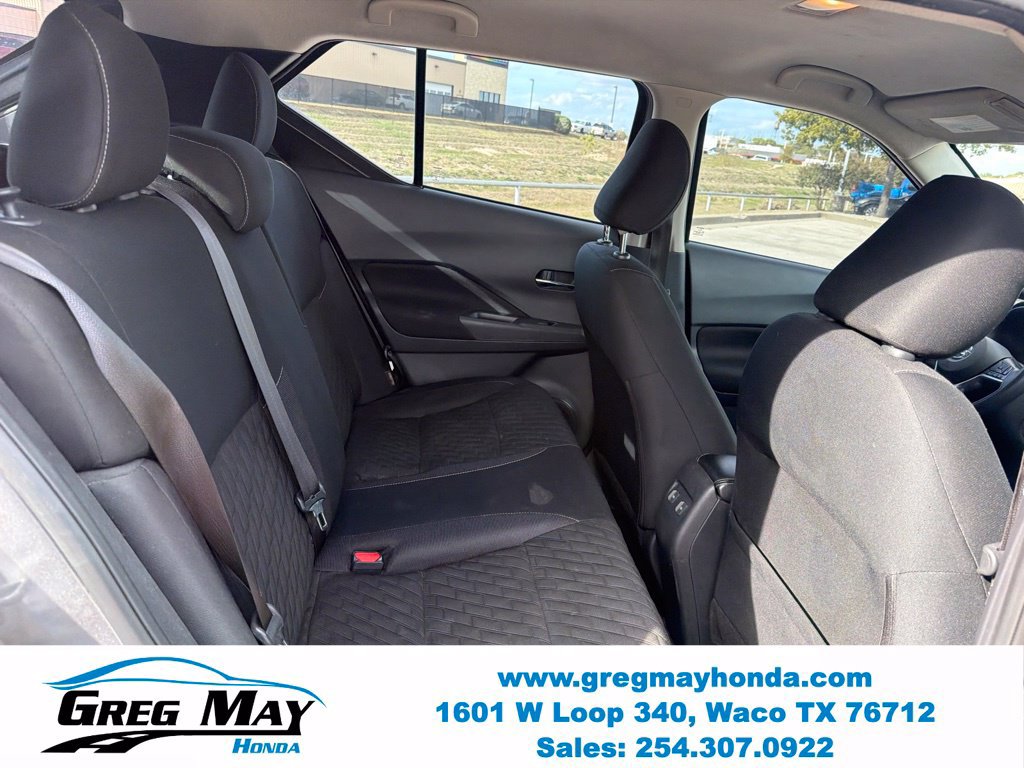 Used 2021 Nissan Kicks SV FWD image 23