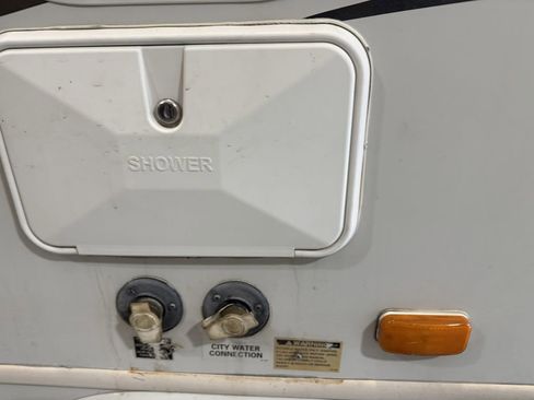 Used 2007 Ford E-450 and Econoline 450 image 9