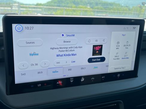 New 2026 Ford Maverick XL w/ Equipment Group 101A AWD/4WD image 8