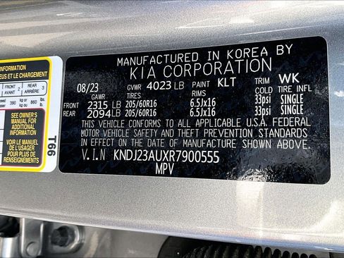 Used 2024 Kia Soul LX w/ Option Group 015 FWD image 28
