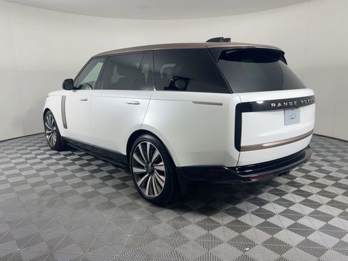 New 2025 Land Rover Range Rover SV image 3