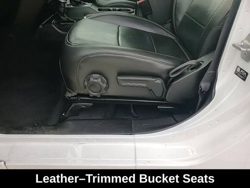 Used 2021 Jeep Gladiator Overland w/ Popular Equipment Package image 14