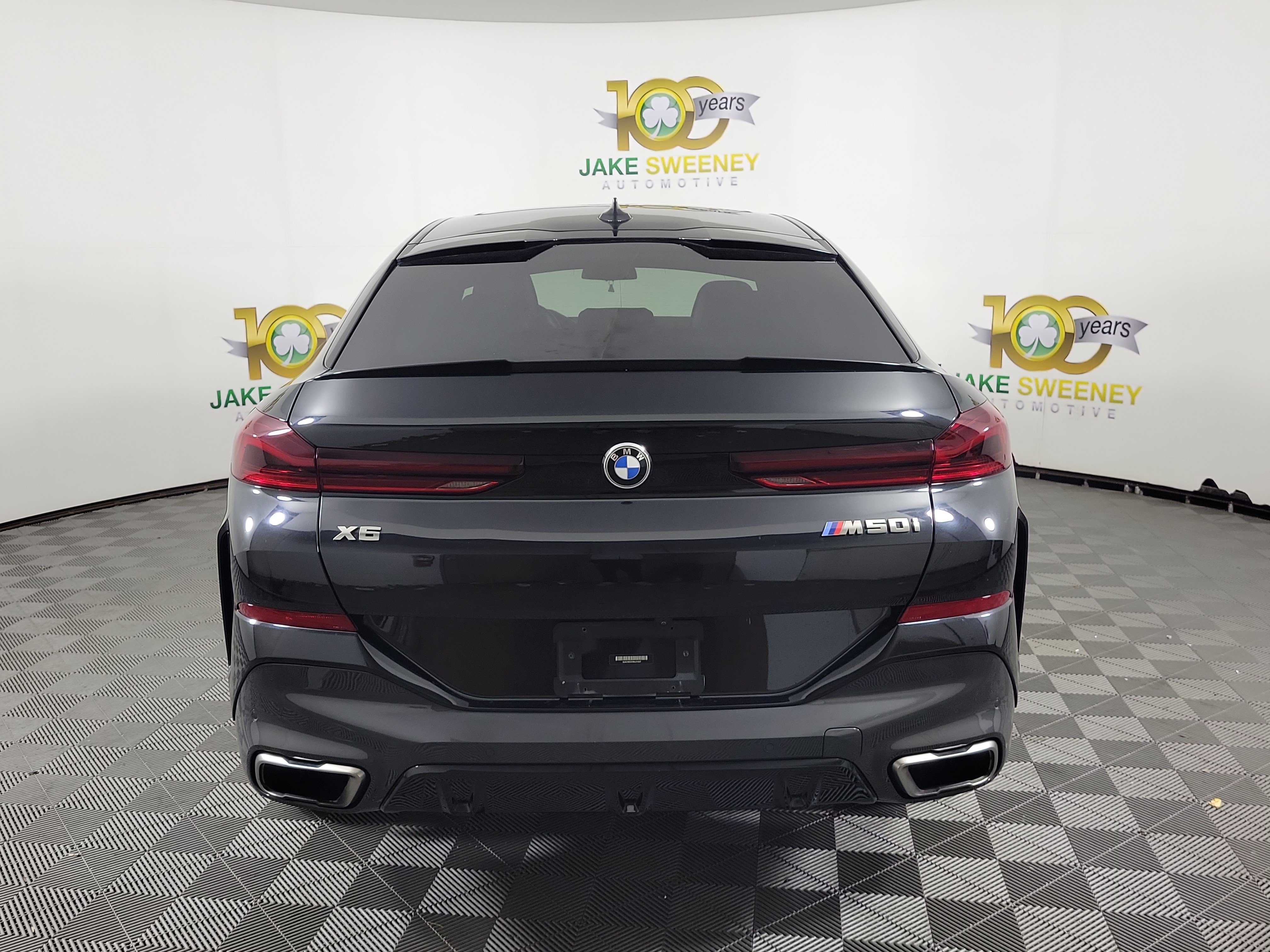 Used 2022 BMW X6 M50i w/ Premium Package AWD/4WD image 3