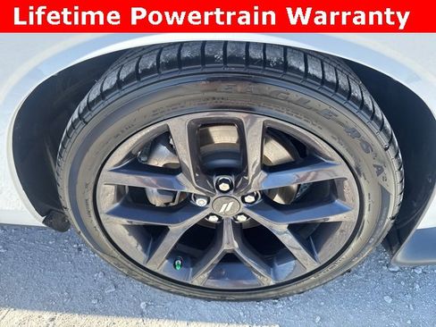 Used 2023 Dodge Challenger R/T w/ Plus Package image 20