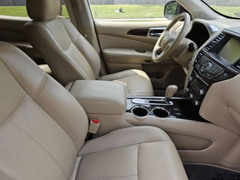 Used 2015 Nissan Pathfinder SL w/ SL Premium Package FWD image 20