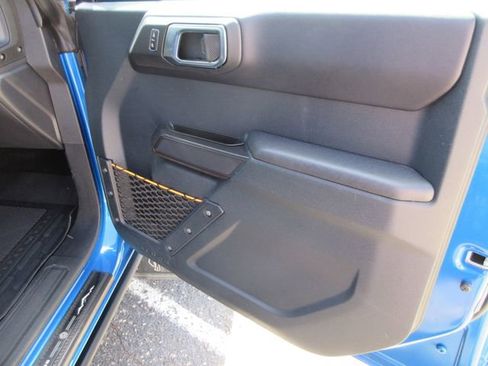 Used 2024 Ford Bronco Badlands AWD/4WD image 35