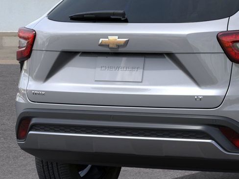 New 2026 Chevrolet Trax LT image 14