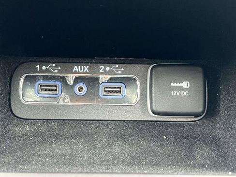 Used 2019 Jeep Grand Cherokee Limited X image 31