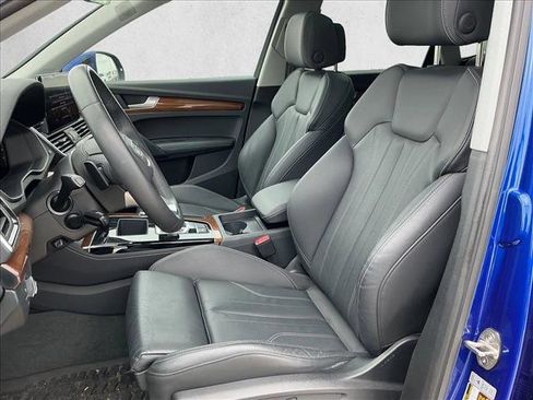 Used 2024 Audi Q5 e Premium Plus image 12