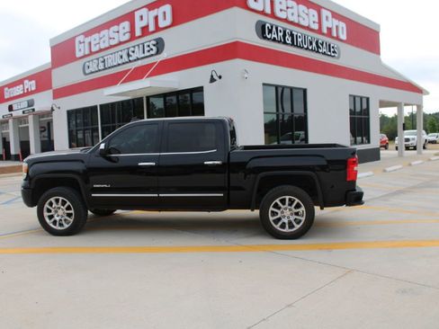 Used 2015 GMC Sierra 1500 Denali w/ Driver Alert Package AWD/4WD image 5