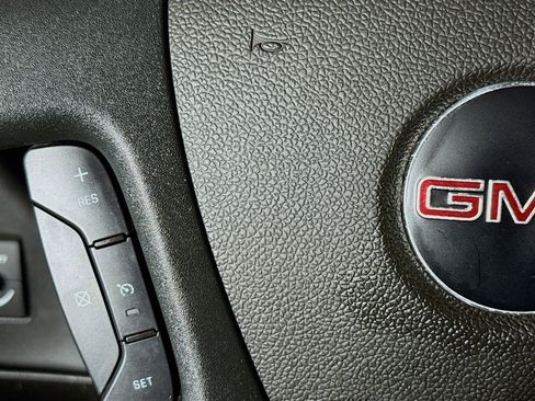 Used 2023 GMC Savana 2500 Extended w/ Driver Convenience Package image 13