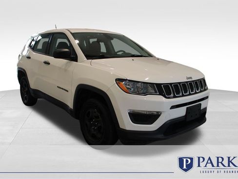 Used 2017 Jeep Compass Sport w/ Cold Weather Group AWD/4WD image 1