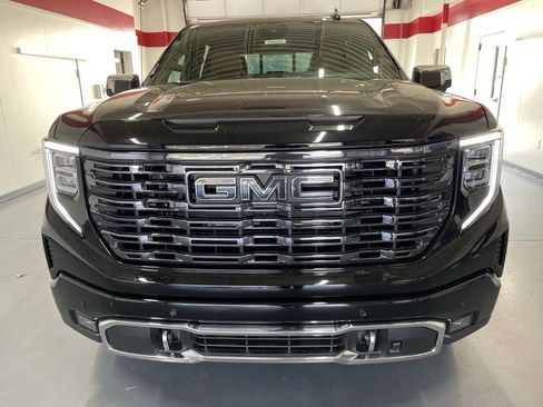 New 2026 GMC Sierra 1500 Denali Ultimate AWD/4WD image 2