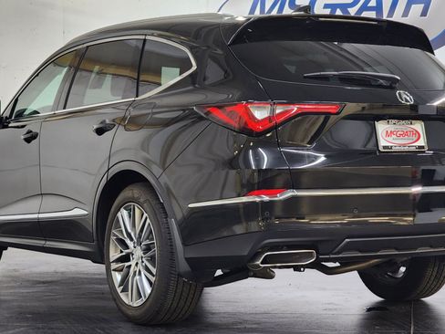 Used 2024 Acura MDX SH-AWD w/ Advance Package image 9
