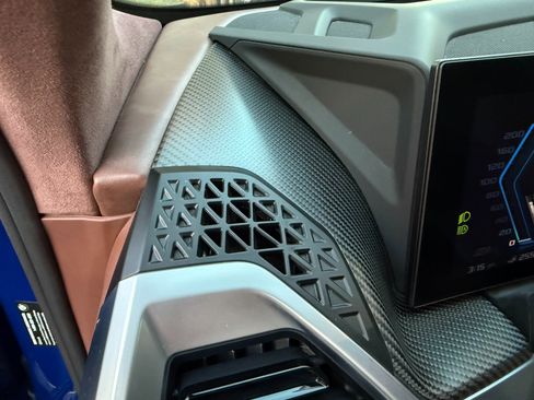 Used 2024 BMW XM image 24