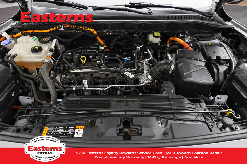 Used 2021 Ford Escape Titanium AWD/4WD image 8