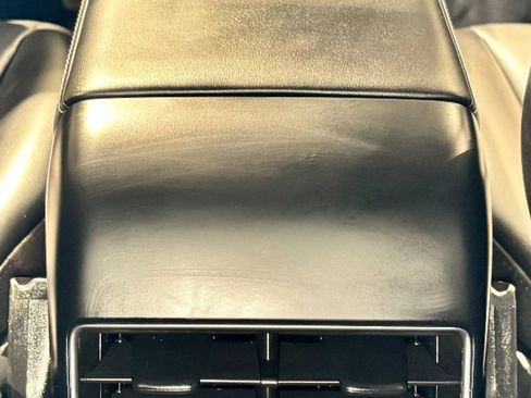 Used 2023 Tesla Model Y Long Range image 38