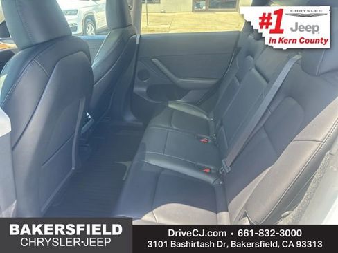 Used 2024 Tesla Model Y Performance AWD/4WD image 21