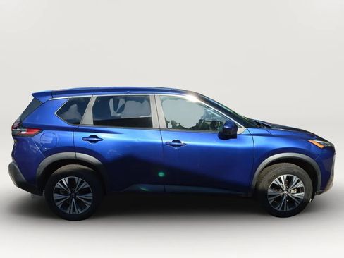 Used 2023 Nissan Rogue SV FWD image 11