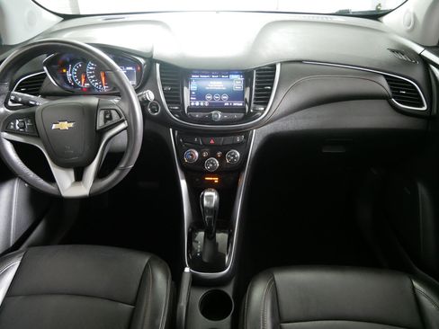 Certified 2020 Chevrolet Trax Premier AWD/4WD image 10