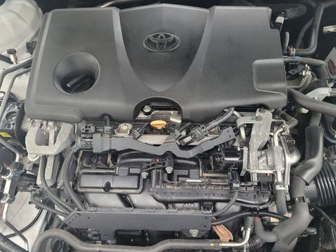 Used 2020 Toyota Camry SE image 30