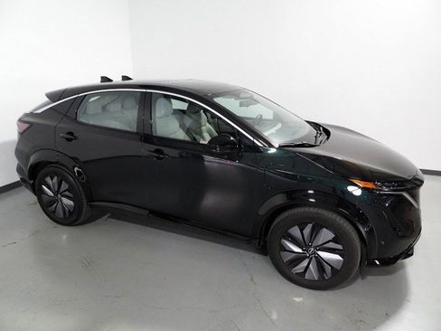 Used 2023 Nissan Ariya Empower+ image 12