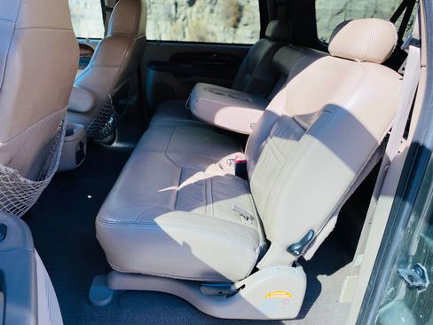 Used 2000 Ford Excursion Limited image 29