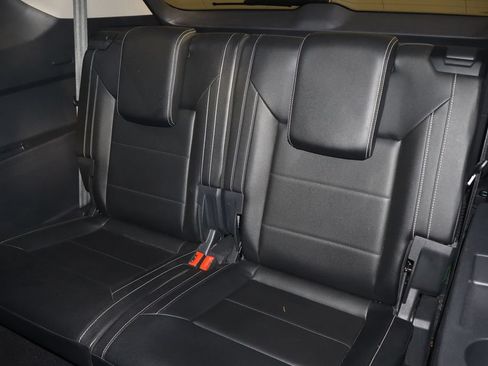 Used 2021 Volkswagen Atlas SE FWD image 16