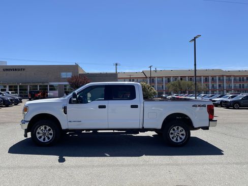 Used 2021 Ford F250 XLT image 40