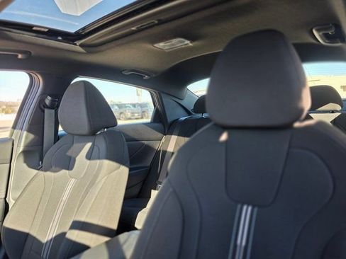 New 2026 Hyundai Elantra SEL Sport image 12