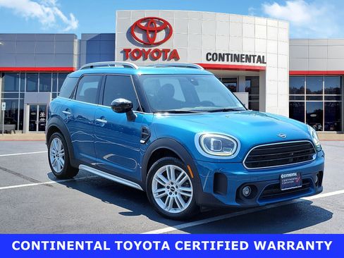 Used 2022 MINI Cooper Countryman FWD image 1