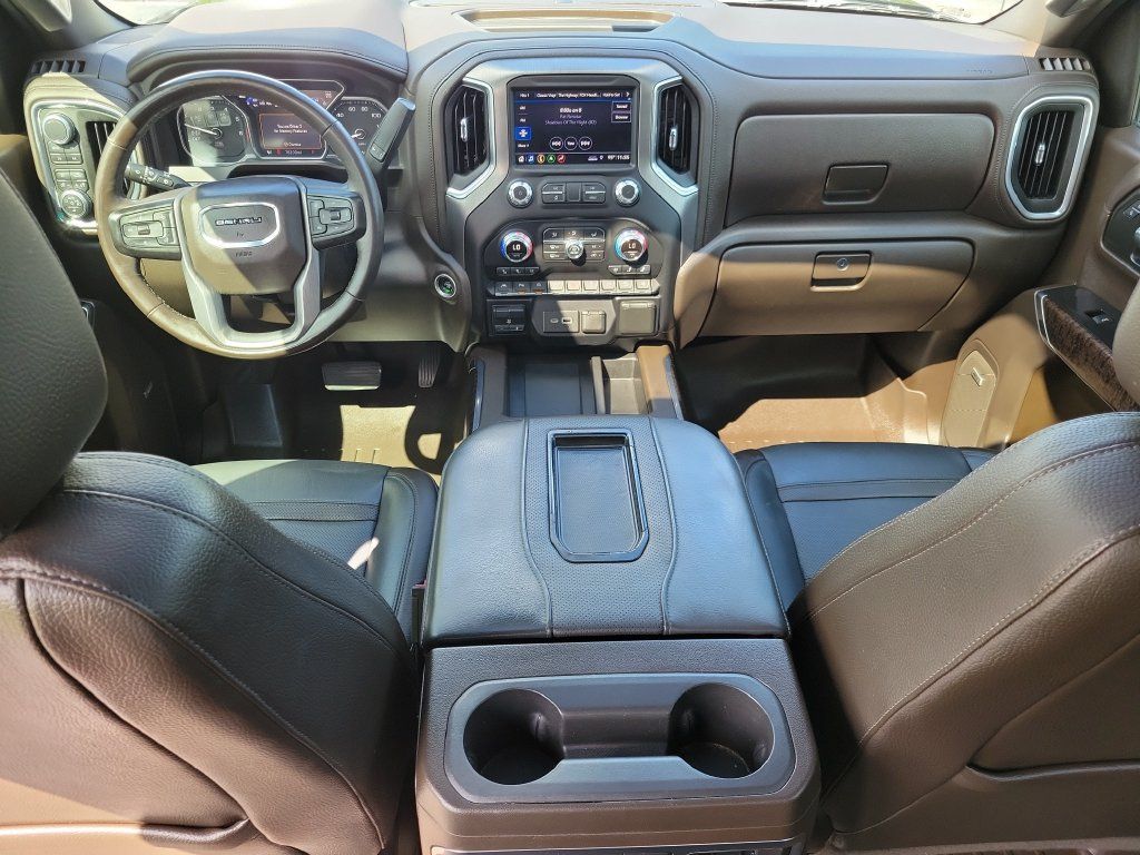 Used 2019 GMC Sierra 1500 Denali w/ Denali Ultimate Package AWD/4WD image 14