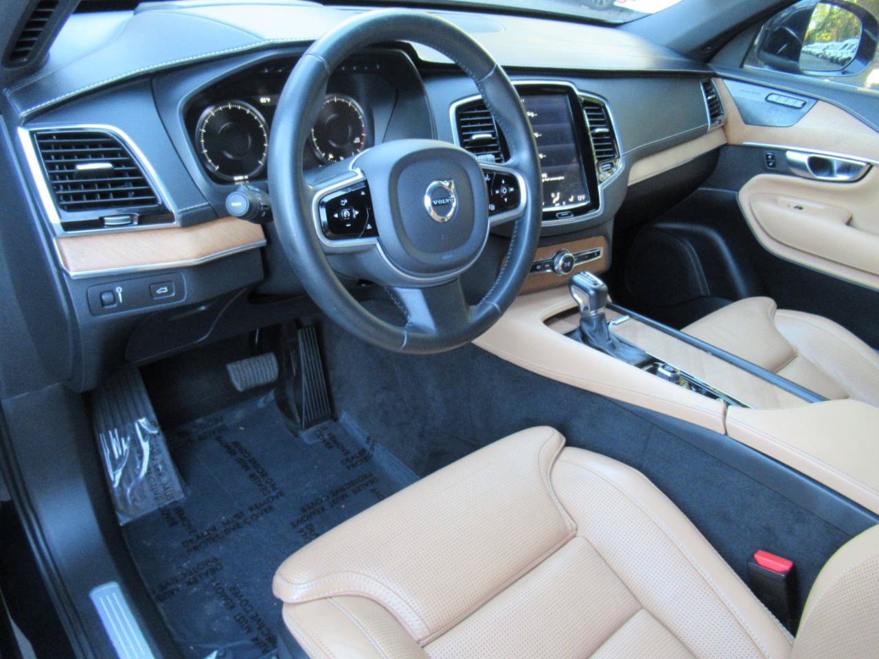 Used 2019 Volvo XC90 T6 Inscription w/ Advanced Package AWD/4WD image 8