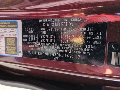 Used 2022 Kia Carnival LX image 11