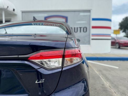 Used 2022 Toyota Corolla LE FWD image 38