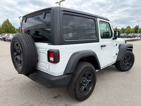 Used 2023 Jeep Wrangler Sport AWD/4WD image 7