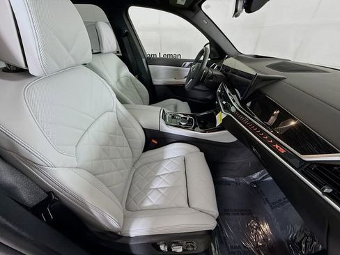 New 2026 BMW X5 xDrive40i w/ M Sport Package image 28