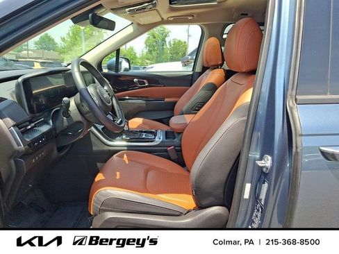 Certified 2024 Kia Carnival SX Prestige FWD image 16