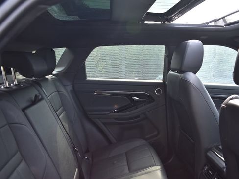 Used 2023 Land Rover Range Rover Evoque R-Dynamic SE AWD/4WD image 24