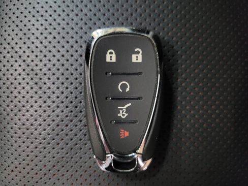 Used 2022 Chevrolet Blazer RS w/ Enhanced Convenience Package FWD image 32